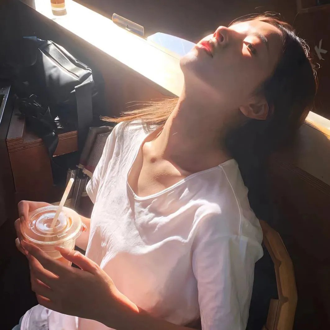 女管家